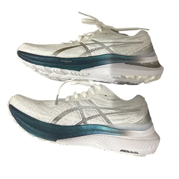 ASICS Women’s Gel Kayano 29 Platinum White Silver Running Shoe Sneaker EUC 8.5 - Picture 5 of 12